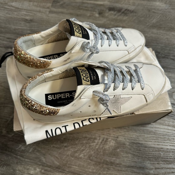 Authentic Golden Goose size 38 like new! Comes with box and bag! Wore once - Picture 3 of 6